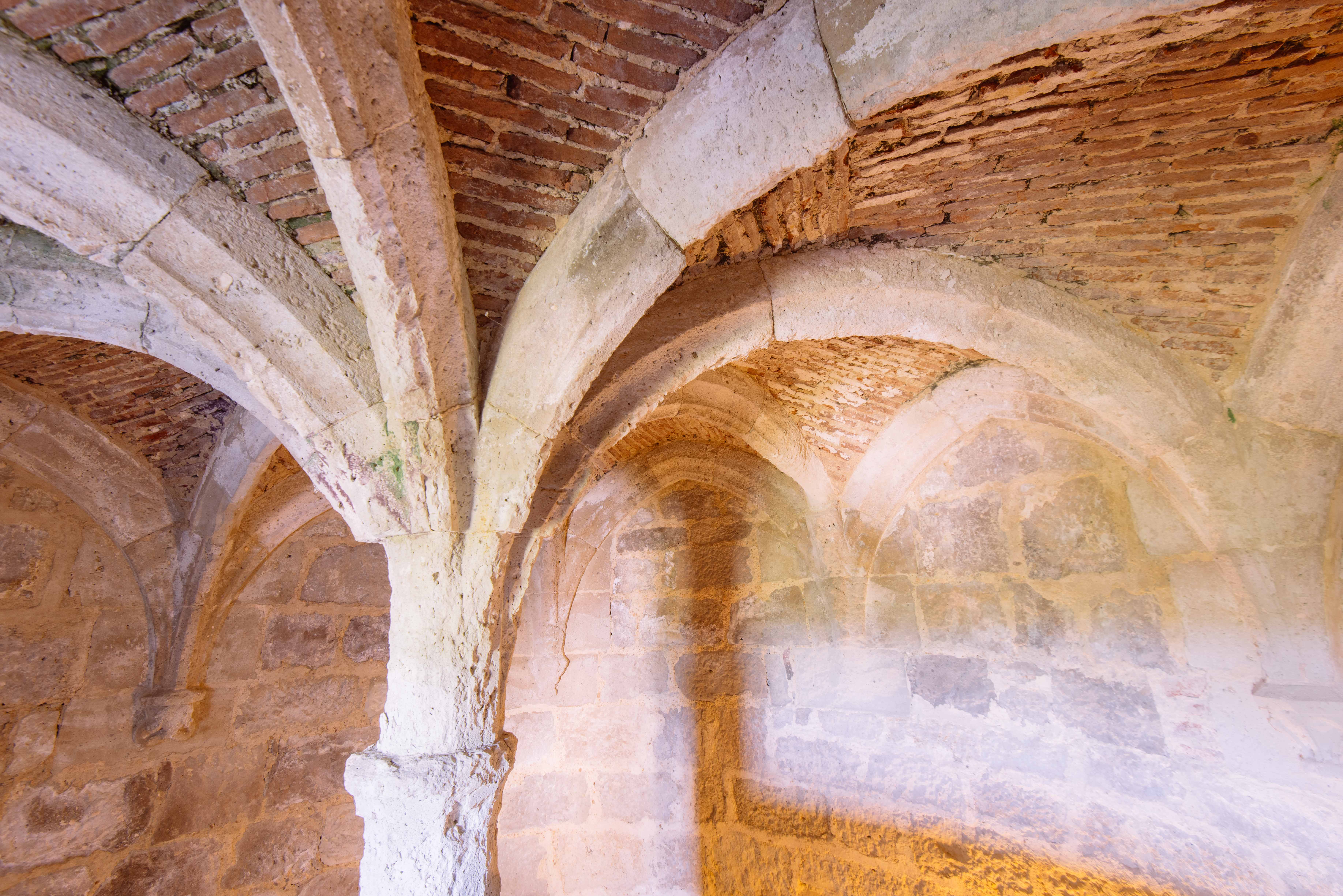 ChateauGoudourville--33.jpg (1.73 MB)