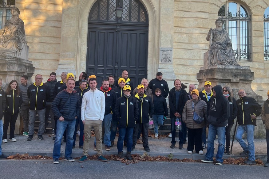 Gers : une lourde amende requise contre un gaveur, attaqué par L214 pour "maltraitance animale"