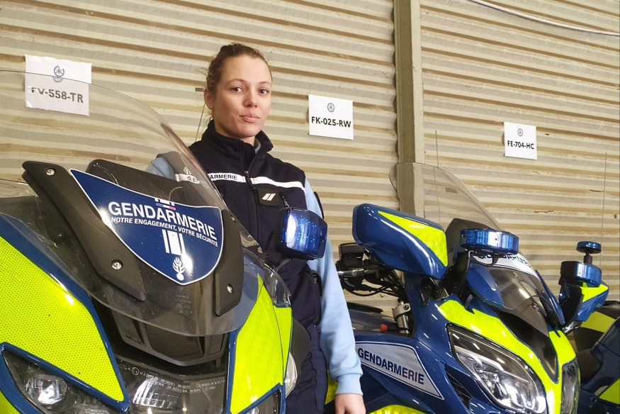 Gers : Aliséa, la gendarme motarde qui change les codes