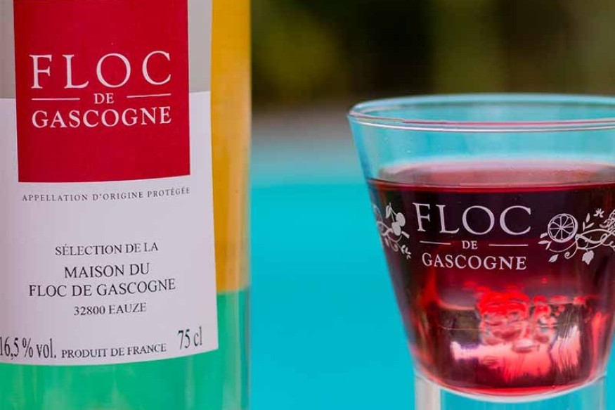 Floc de Gascogne : neuf distinctions remises et six nouveaux ambassadeurs intronisés à Eauze